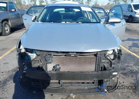 2020 Kia Optima Lx z USA, uszkodzony, nr VIN 5XXGT4L37LG448208